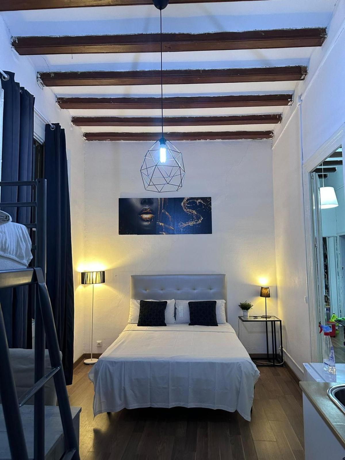 Central Cozy Suite Barcelona Buitenkant foto